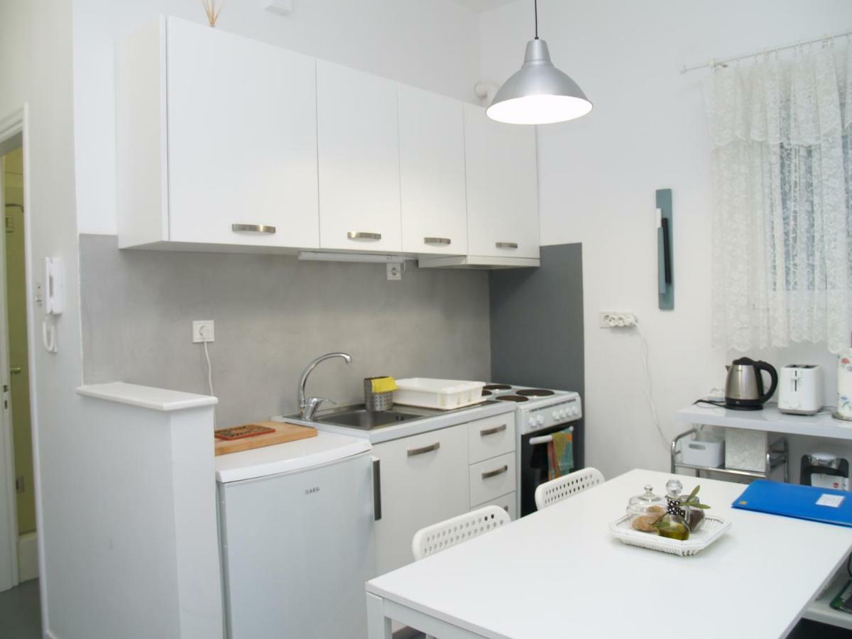 Newly Renovated Apt In Kolonaki Αθήνα Εξωτερικό φωτογραφία